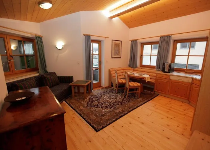 Hannes Appartement In Im Zentrum Von Kirchberg - By Nv-Appartements